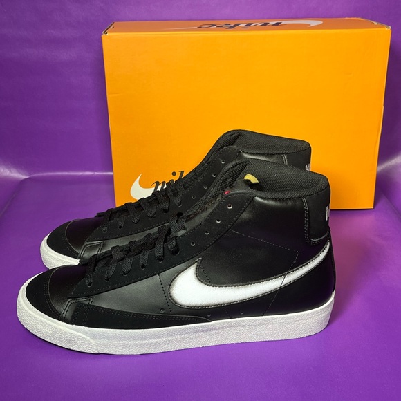 🆕 Nike Blazer ‘77 Mid Vintage Various Sizes Black/White Casual Sneaker 👟 - Picture 3 of 6